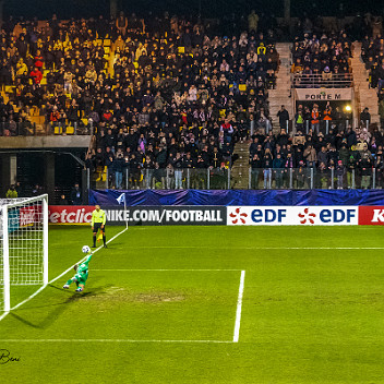 RC CALAIS (N3)contre RC Strasbourg(L1) 32ème finale de la Coupe de France stade de l'épopée à Calais 21 12 024