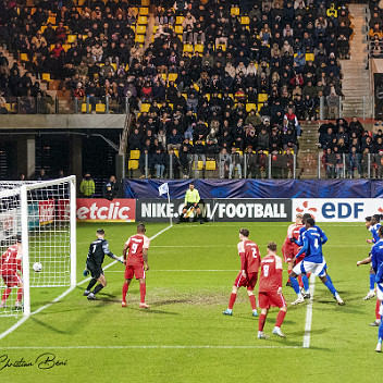 RC CALAIS (N3)contre RC Strasbourg(L1) 32ème finale de la Coupe de France stade de l'épopée à Calais 21 12 024